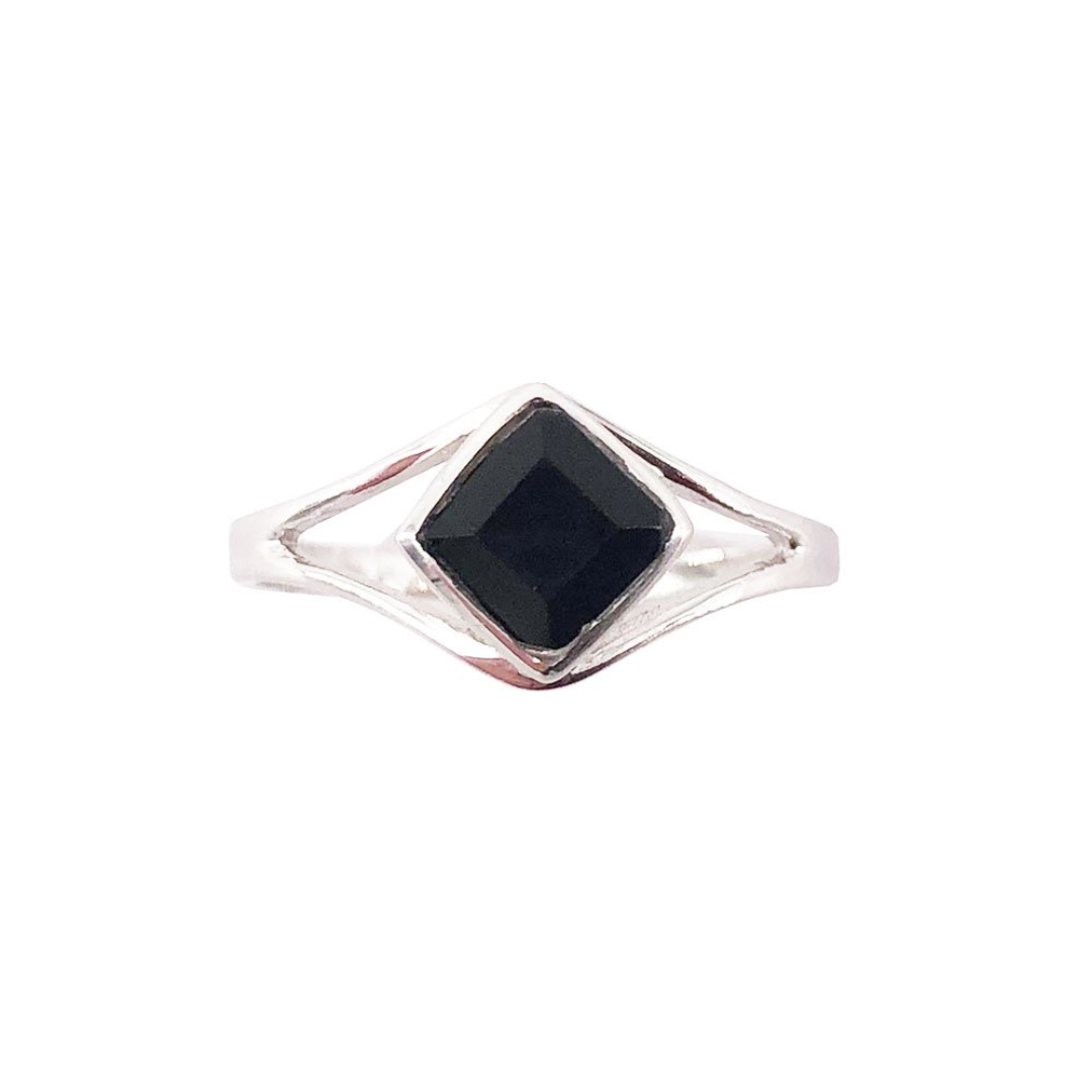 Elisabeth Black Onyx Ring