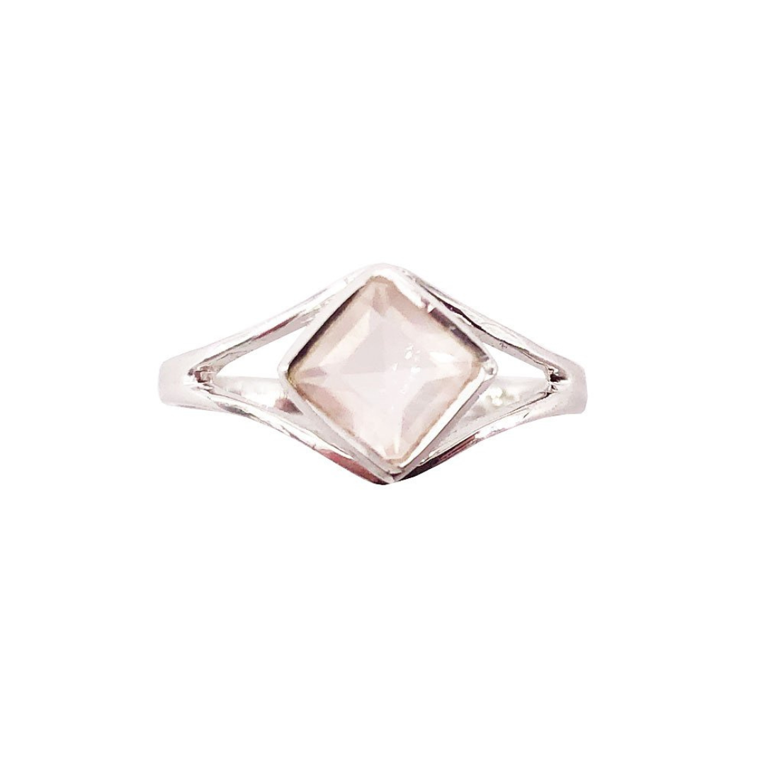 Elisabeth Rose Quartz Ring