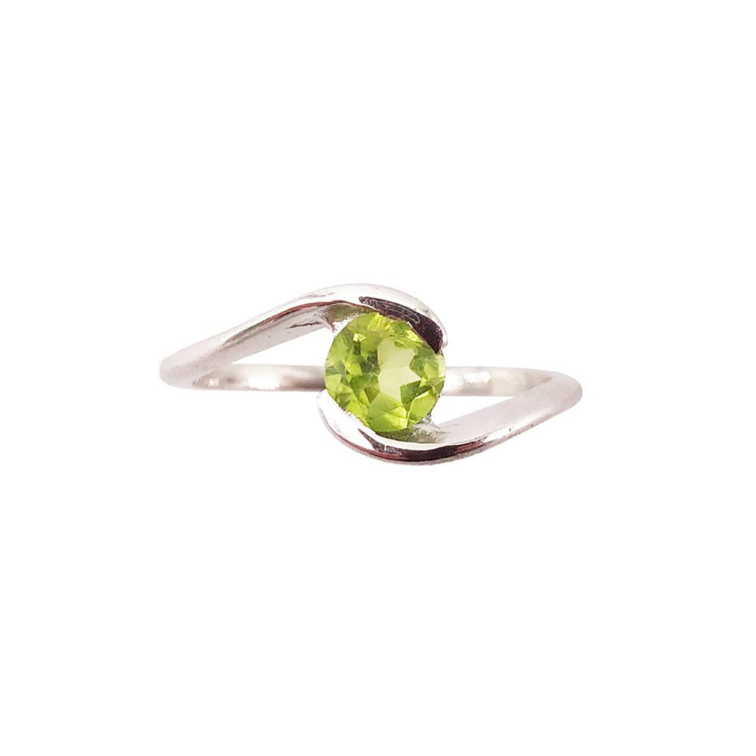 Doriane Peridot Ring